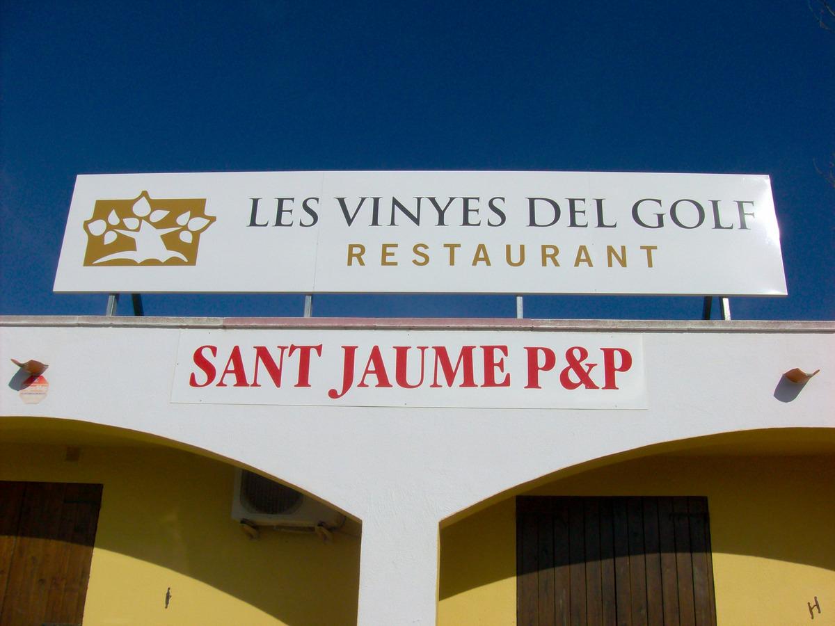 pellisa rafols retols terrat vinyes del golf - Pellisa Ràfols
